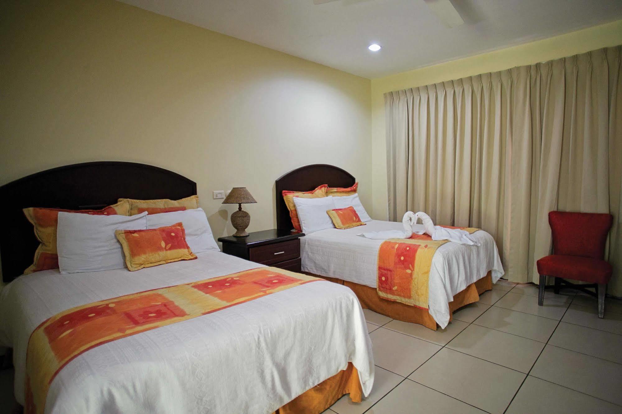Hotel Cana Brava Inn Cañas Kültér fotó