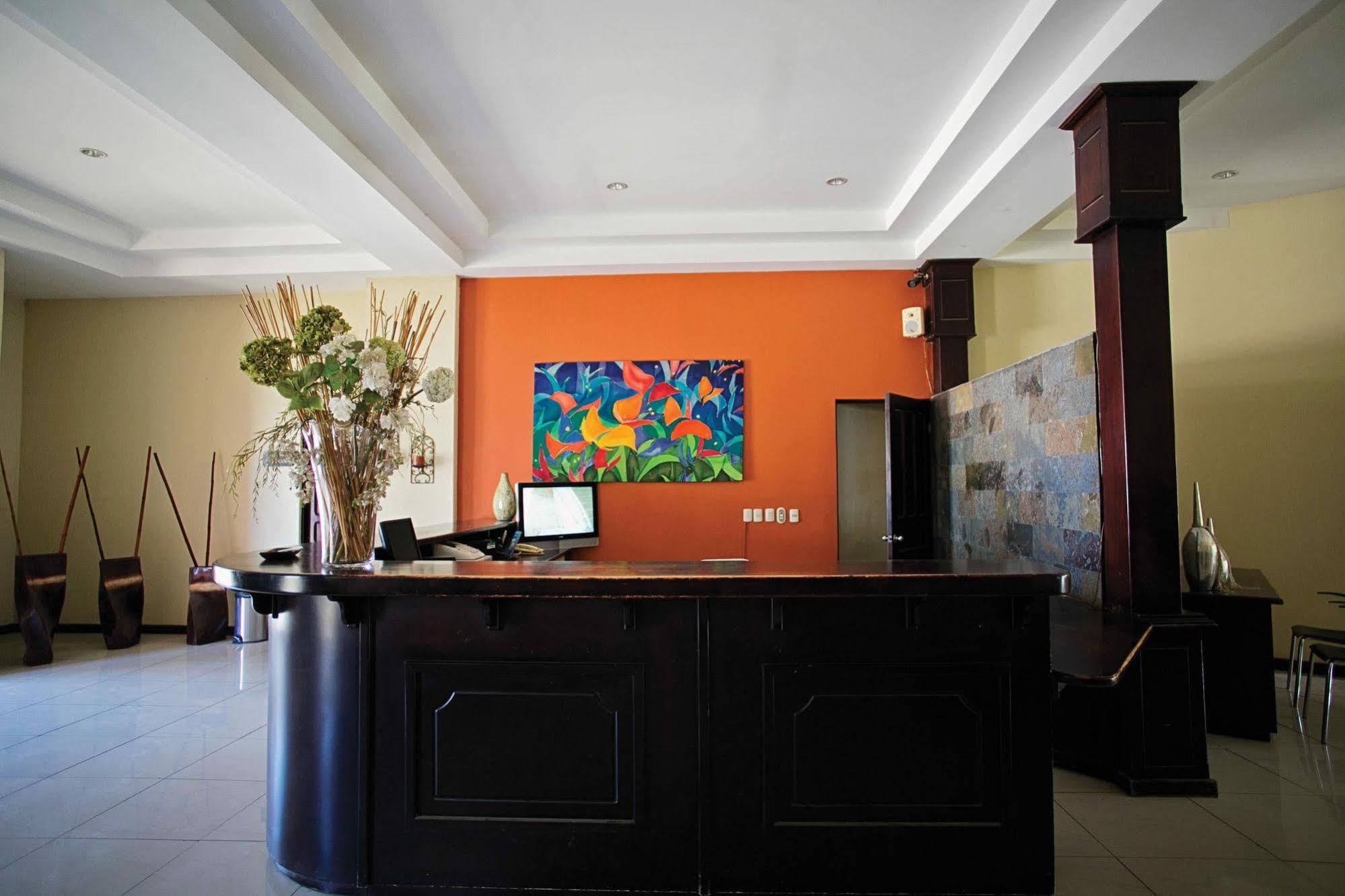 Hotel Cana Brava Inn Cañas Kültér fotó