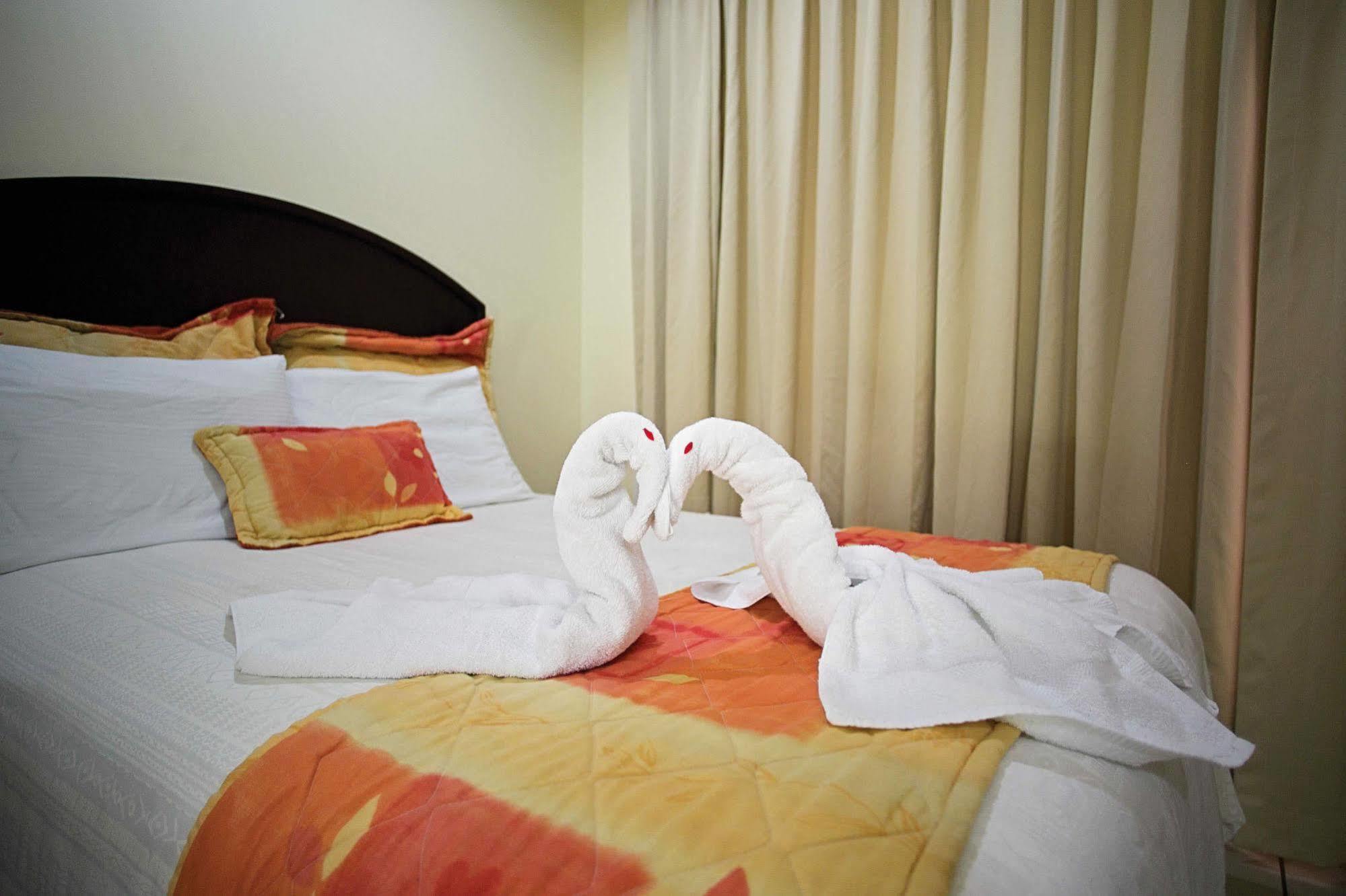 Hotel Cana Brava Inn Cañas Kültér fotó